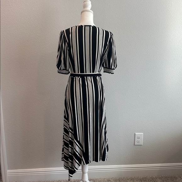 Karl Lagerfeld Asymmetrical Black and White Dress - Picture 2 of 5